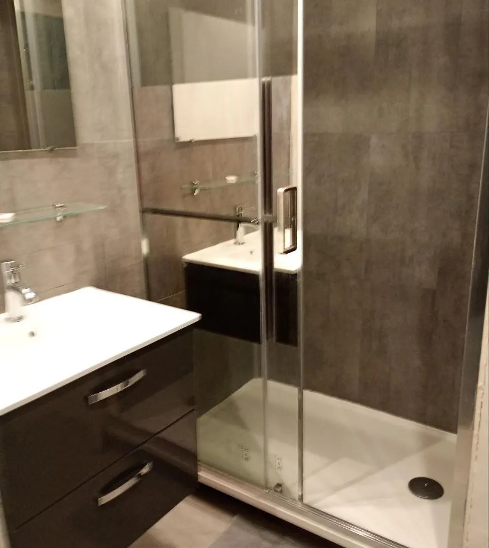 Appartement Avec 2 Chambres Morlaix 0*,  Frankrig